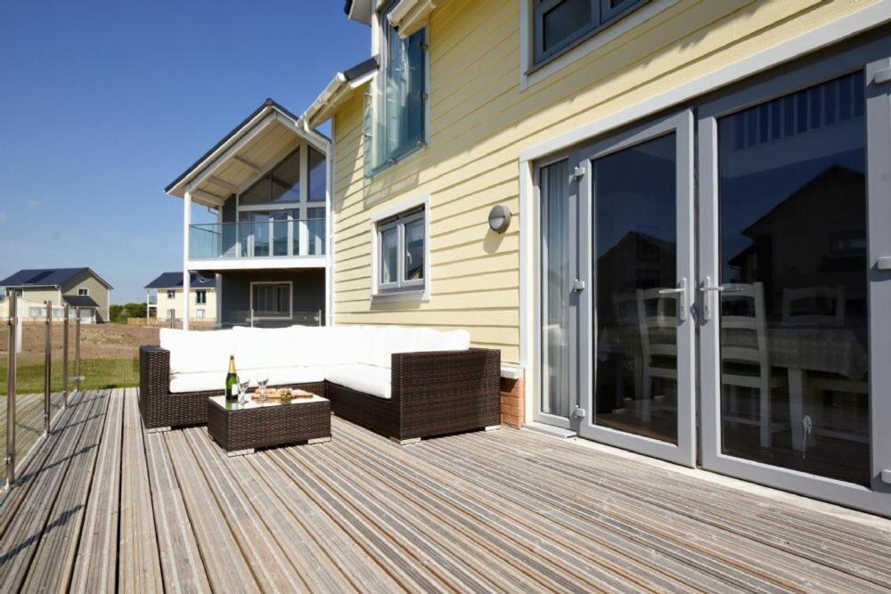 The Beach Hut Биднелл Экстерьер фото